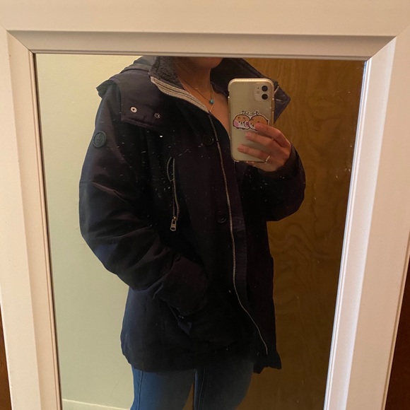 All season waterproof A&F jacket - Picture 2 of 9